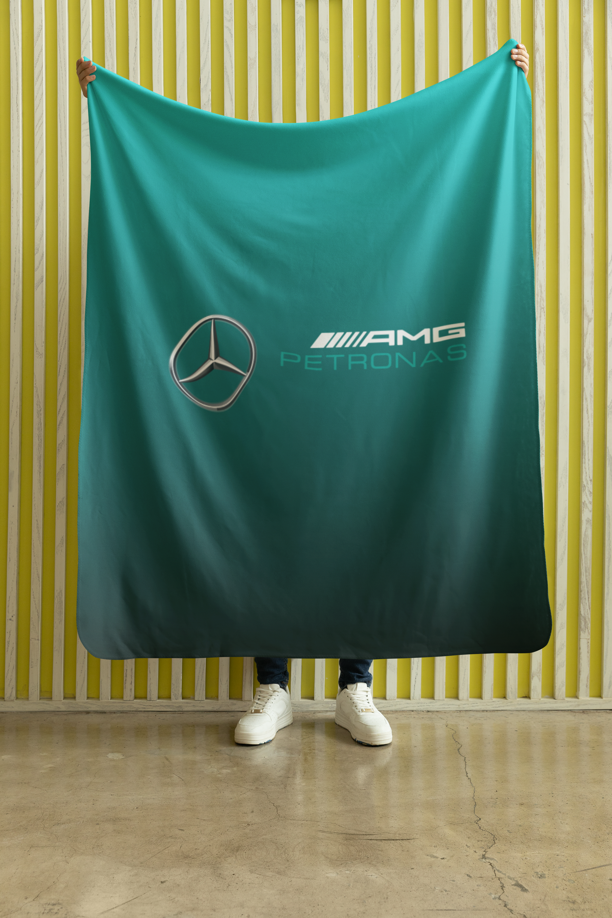 Silver and black racing-inspired sherpa fleece blanket with a soft interior and sleek motorsport design. Inspired by racing precision.